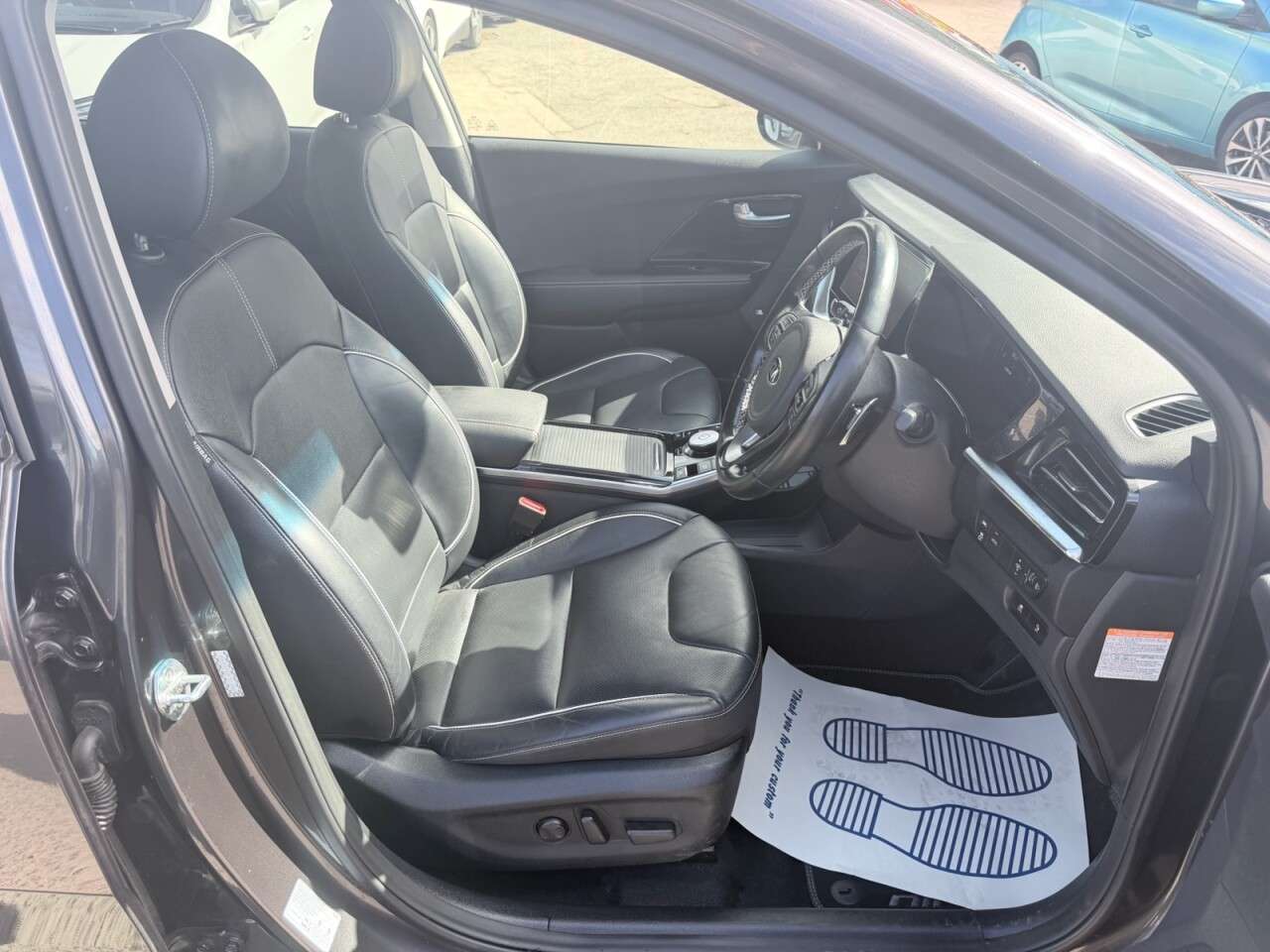 2020 KIA NIRO 2020 KIA NIRO