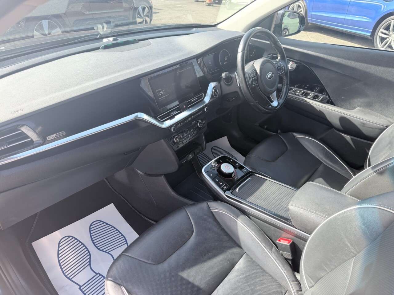 2020 KIA NIRO 2020 KIA NIRO