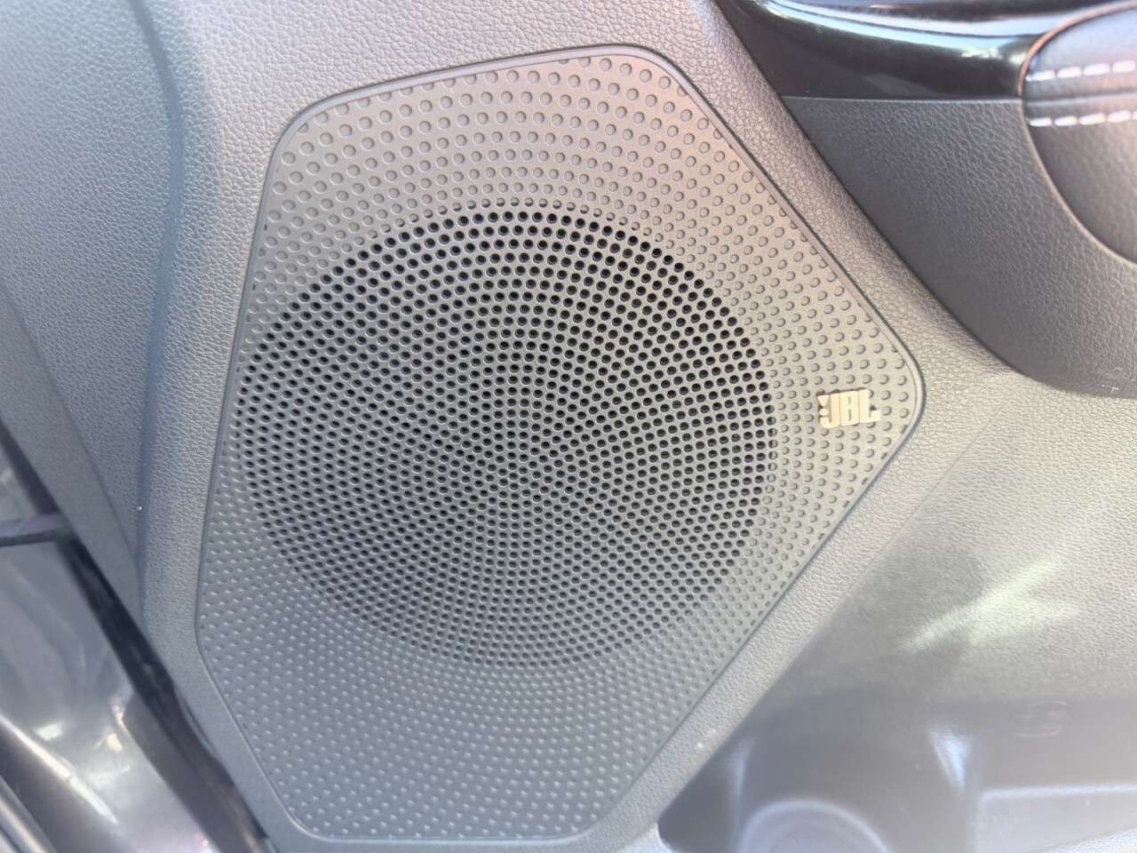 2020 KIA NIRO 2020 KIA NIRO