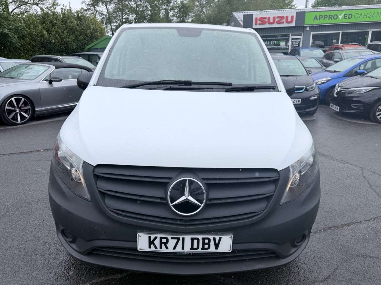 A 2021 MERCEDES-BENZ VITO White 2.0 116 CDI Progressive Euro 6 panel van, 35,900 miles, ULEZ complian A 2021 MERCEDES-BENZ VITO White 2.0 116 CDI Progressive Euro 6 panel van, 35,900 miles, ULEZ complian