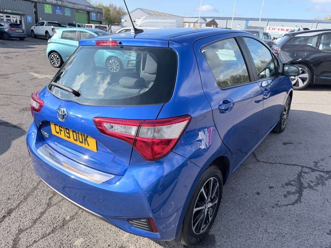 2019 TOYOTA YARIS 2019 TOYOTA YARIS