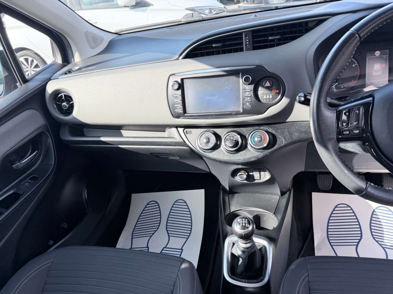 2019 TOYOTA YARIS 2019 TOYOTA YARIS