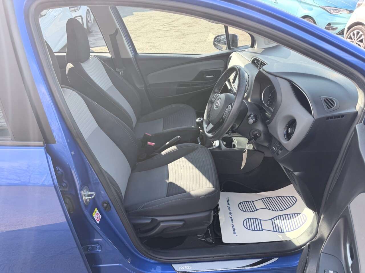 2019 TOYOTA YARIS 2019 TOYOTA YARIS