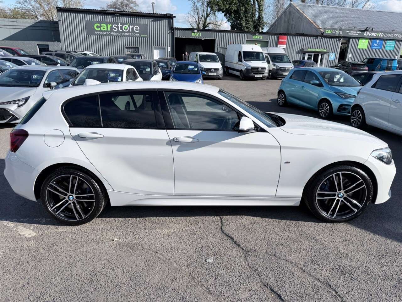 2018 BMW 1 SERIES 2018 BMW 1 SERIES