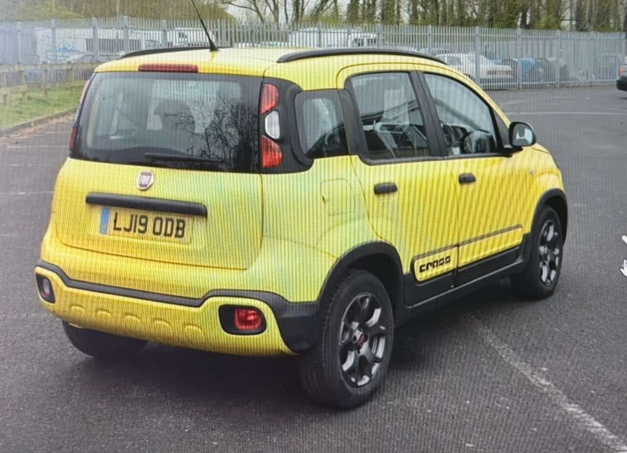 A 2019 FIAT PANDA Yellow 1.2 City Cross Euro 6 hatchback, 23,550 miles, ULEZ compliant, 5-Spe A 2019 FIAT PANDA Yellow 1.2 City Cross Euro 6 hatchback, 23,550 miles, ULEZ compliant, 5-Spe