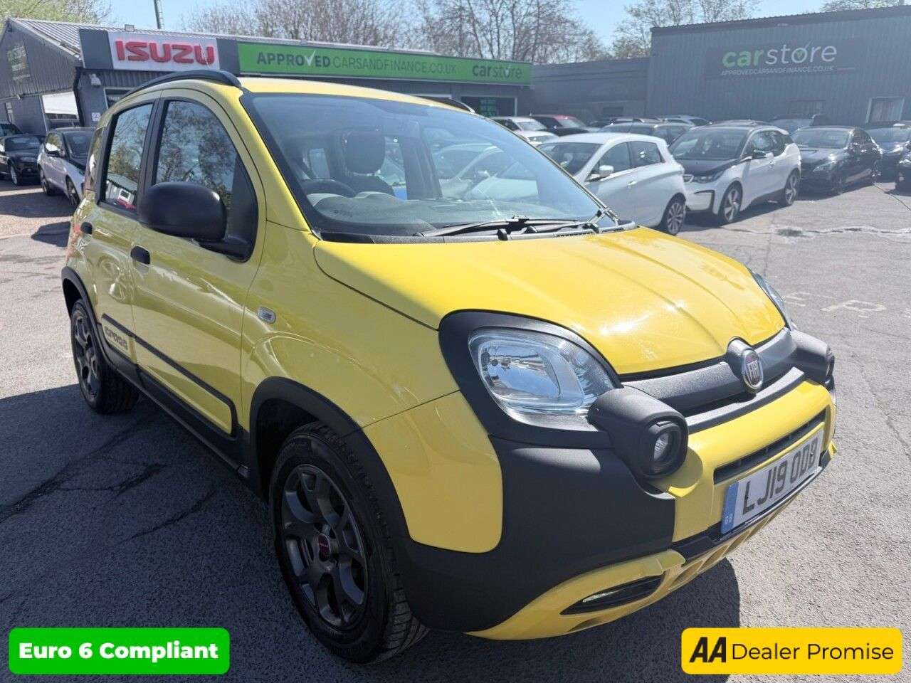 A 2019 FIAT PANDA Yellow 1.2 City Cross Euro 6 hatchback, 23,550 miles, ULEZ compliant, 5-Spe A 2019 FIAT PANDA Yellow 1.2 City Cross Euro 6 hatchback, 23,550 miles, ULEZ compliant, 5-Spe