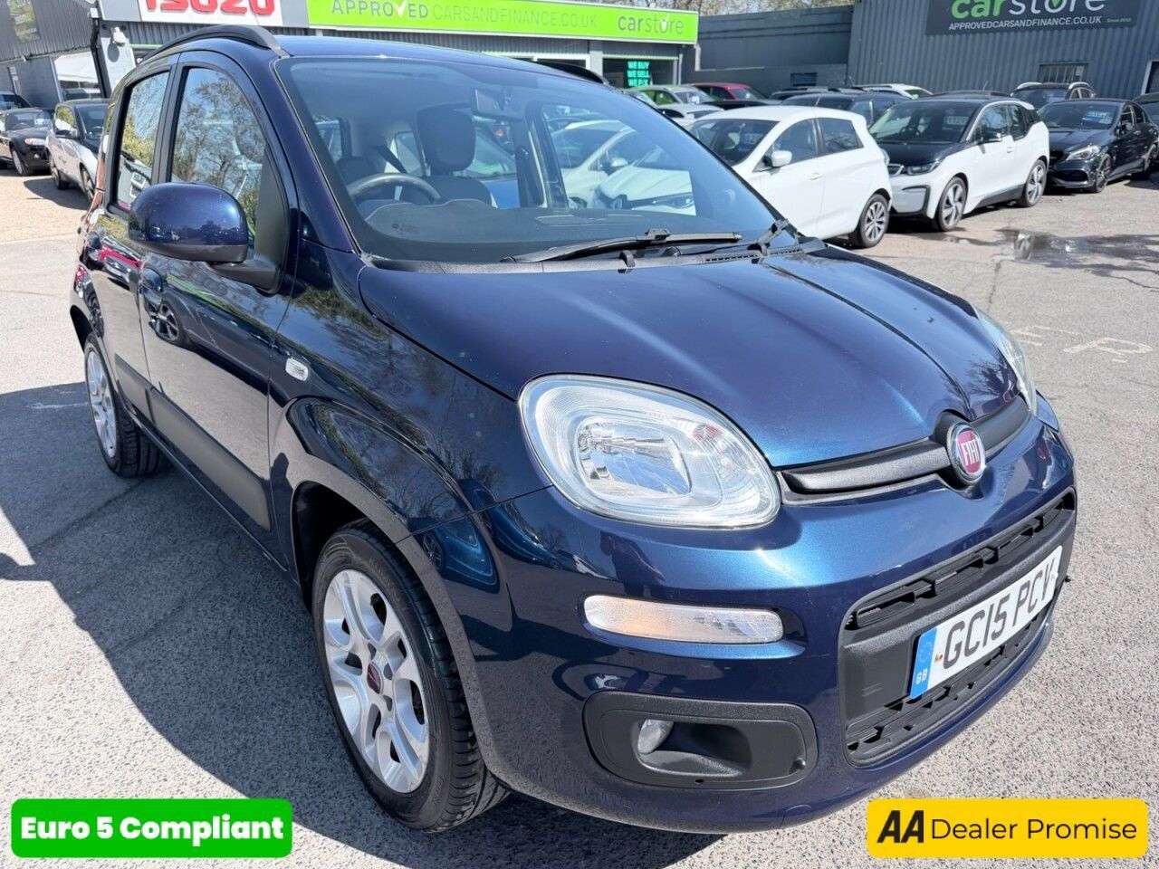 A 2015 FIAT PANDA Blue 0.9 TwinAir Lounge hatchback, 31,755 miles, ULEZ compliant, Automatic A 2015 FIAT PANDA Blue 0.9 TwinAir Lounge hatchback, 31,755 miles, ULEZ compliant, Automatic