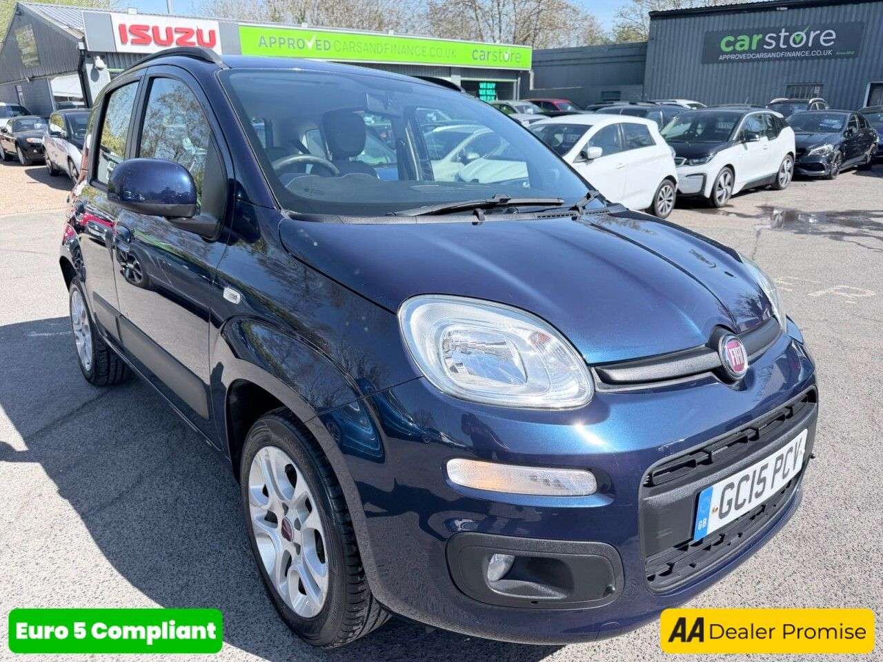 A 2015 FIAT PANDA Blue 0.9 TwinAir Lounge hatchback, 31,755 miles, ULEZ compliant, Automatic A 2015 FIAT PANDA Blue 0.9 TwinAir Lounge hatchback, 31,755 miles, ULEZ compliant, Automatic