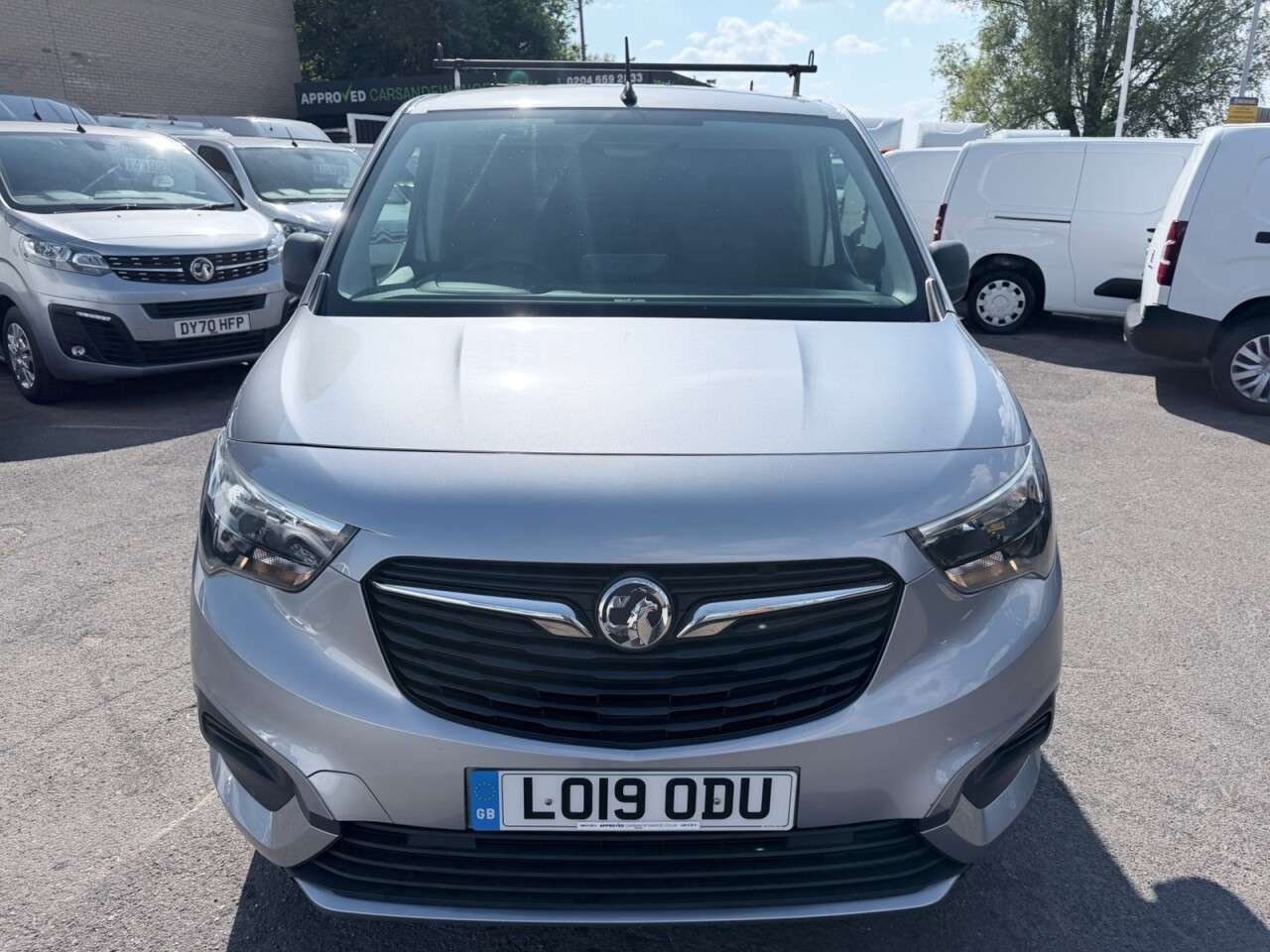 A 2019 VAUXHALL COMBO Grey 1.6 Turbo D 2000 Sportive panel van, 72,000 miles, ULEZ compliant, 5-S A 2019 VAUXHALL COMBO Grey 1.6 Turbo D 2000 Sportive panel van, 72,000 miles, ULEZ compliant, 5-S