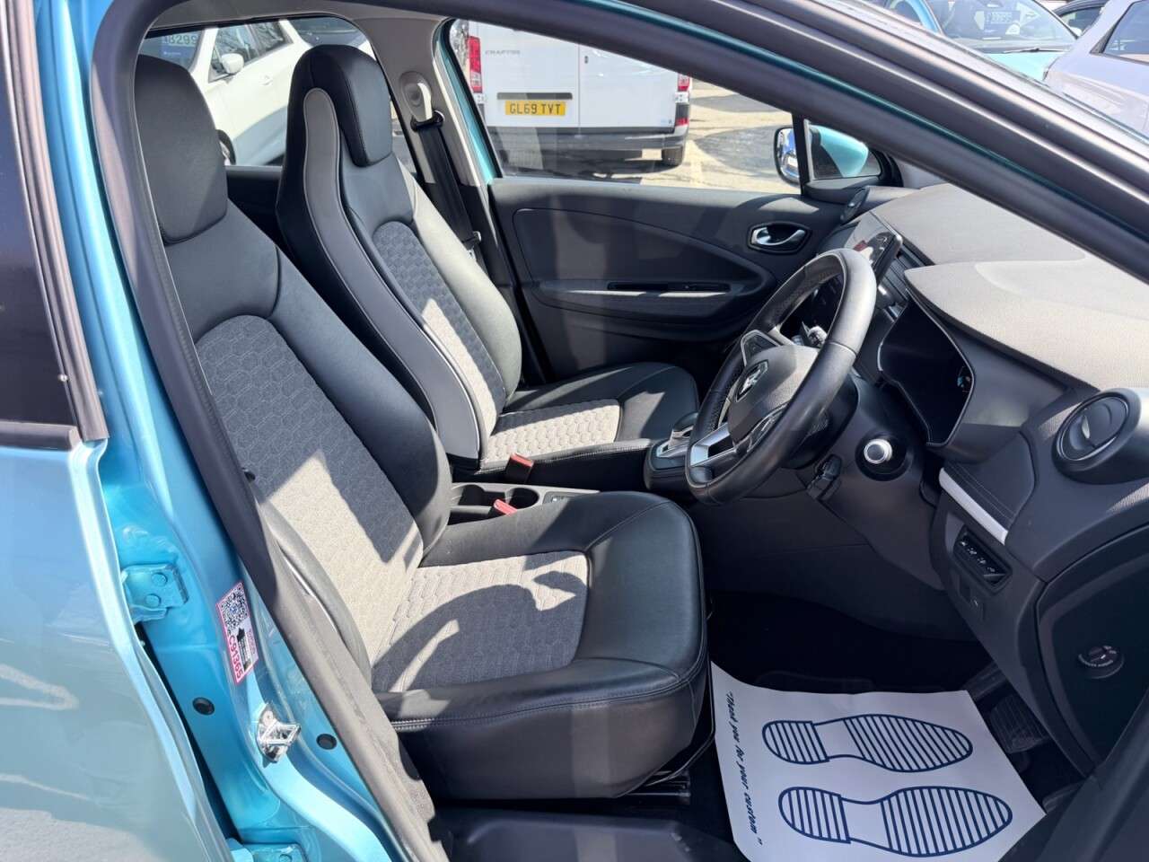 2021 RENAULT ZOE 2021 RENAULT ZOE