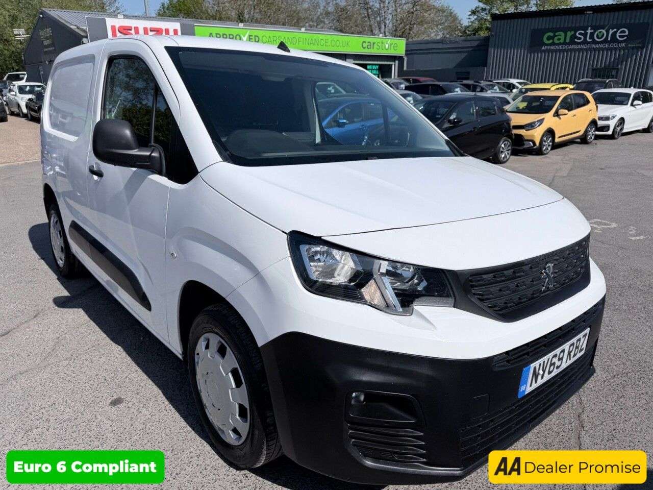 A 2020 PEUGEOT PARTNER White 1.5 BlueHDi Euro 6 panel van, 50,850 miles, 5-speed manual, 8in touch A 2020 PEUGEOT PARTNER White 1.5 BlueHDi Euro 6 panel van, 50,850 miles, 5-speed manual, 8in touch