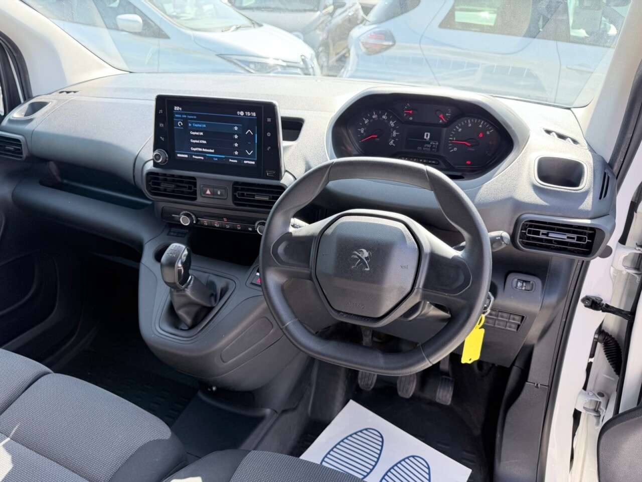 2020 PEUGEOT PARTNER 2020 PEUGEOT PARTNER
