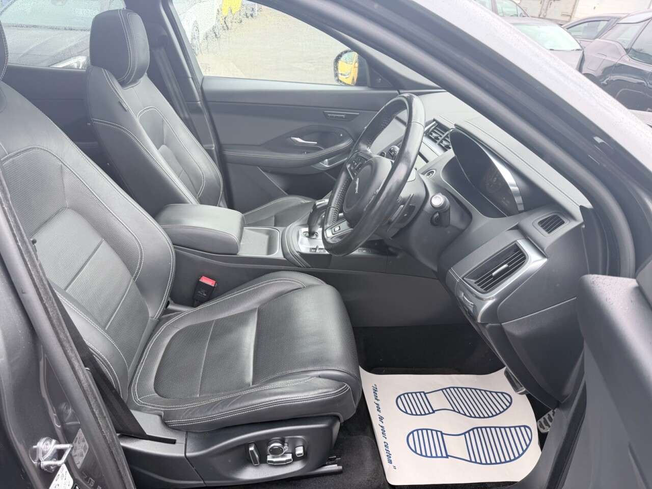 2019 JAGUAR E-PACE 2019 JAGUAR E-PACE