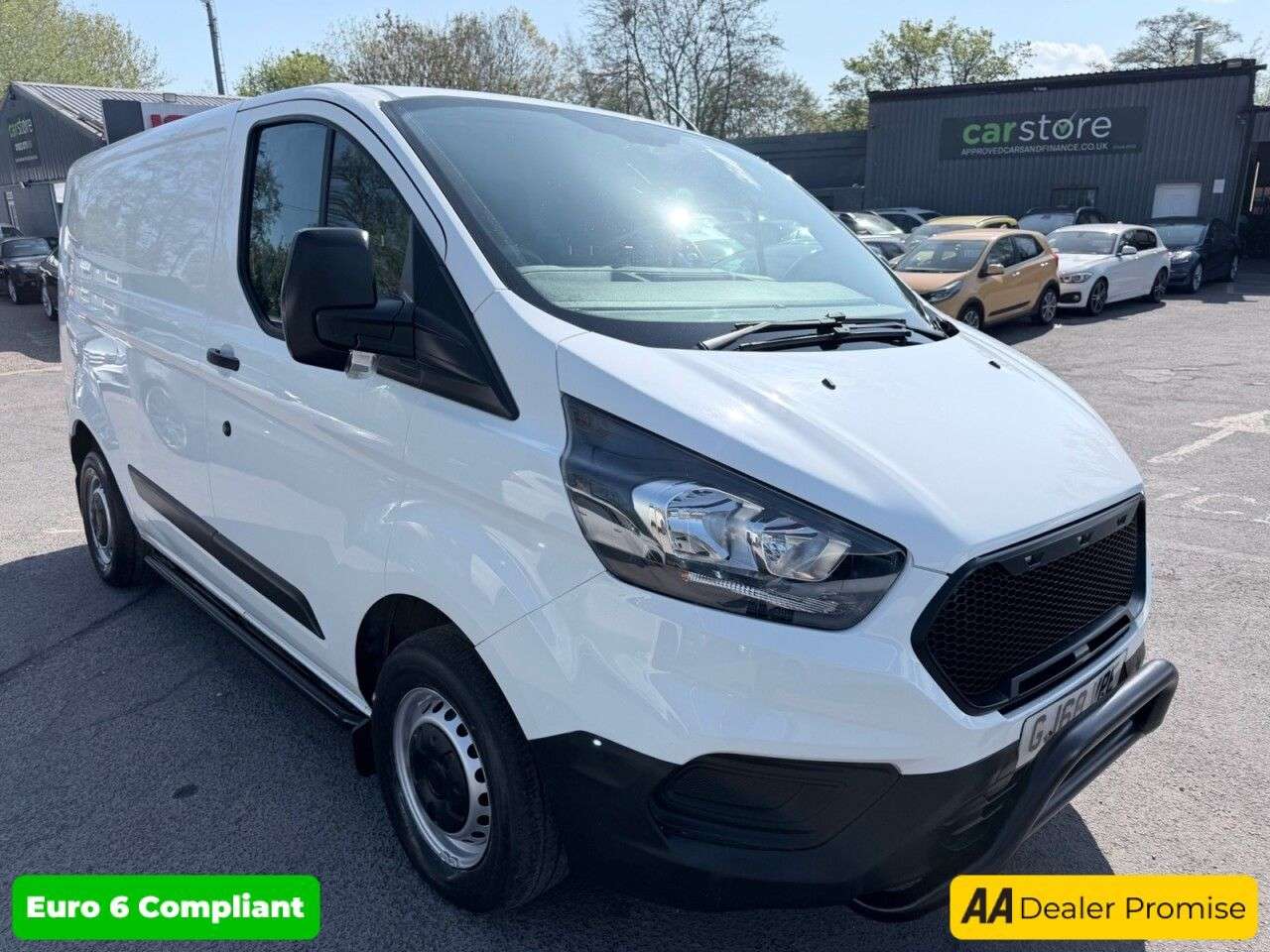 A 2018 FORD TRANSIT CUSTOM White 2.0 300 EcoBlue panel van, 94,000 miles, Euro 6, ULEZ compliant, 6-sp A 2018 FORD TRANSIT CUSTOM White 2.0 300 EcoBlue panel van, 94,000 miles, Euro 6, ULEZ compliant, 6-sp