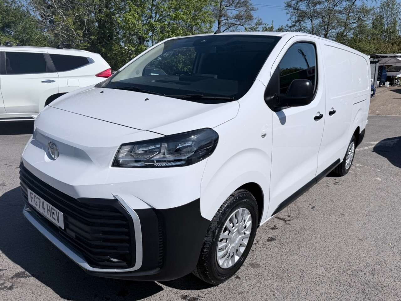 2024 TOYOTA PROACE 2024 TOYOTA PROACE