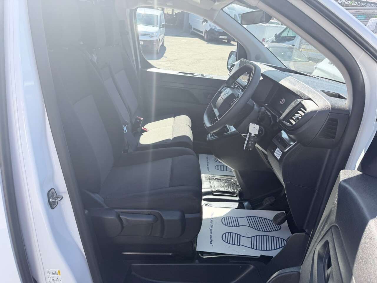 2024 TOYOTA PROACE 2024 TOYOTA PROACE
