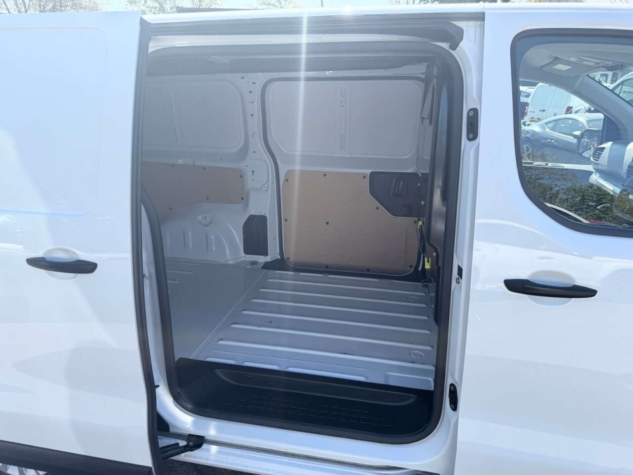 2024 TOYOTA PROACE 2024 TOYOTA PROACE