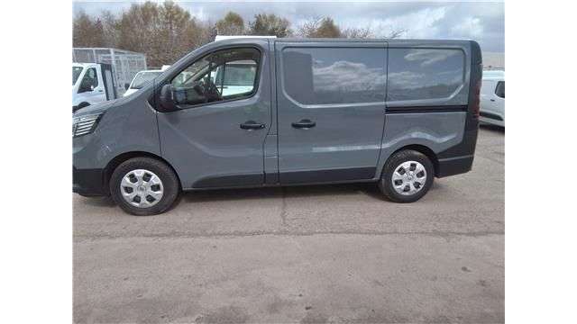 2022 RENAULT TRAFIC 2022 RENAULT TRAFIC