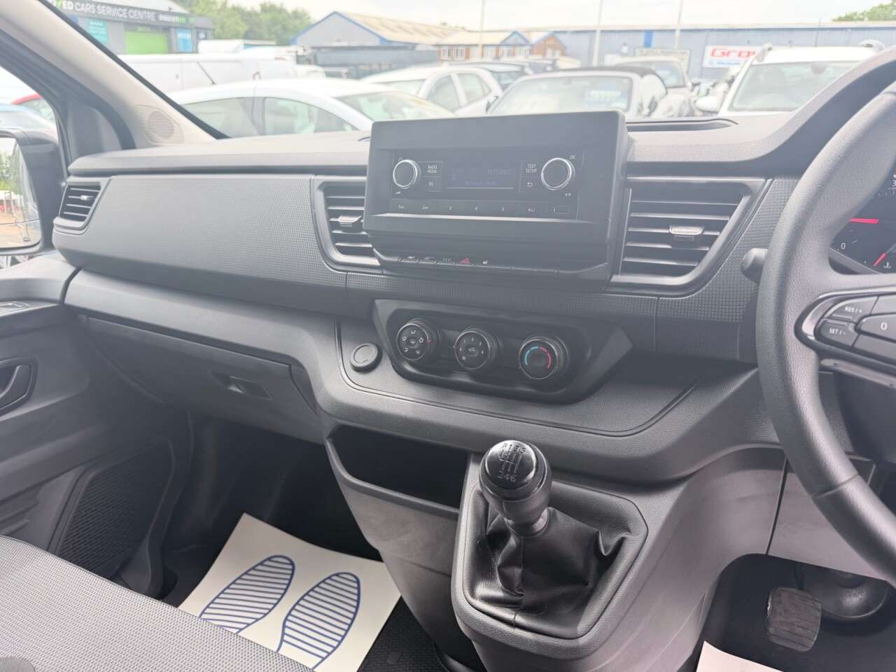 2022 RENAULT TRAFIC 2022 RENAULT TRAFIC