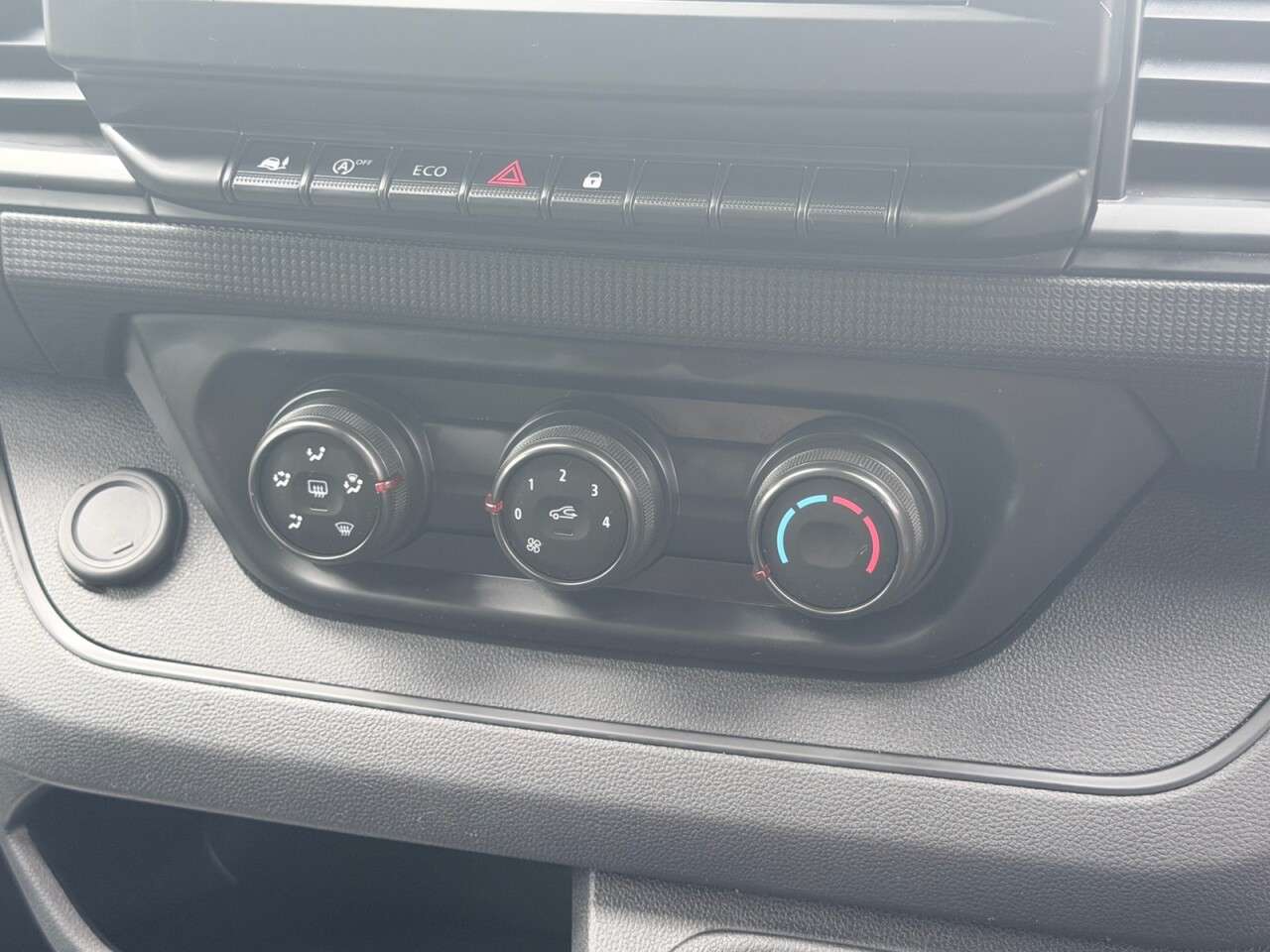 2022 RENAULT TRAFIC 2022 RENAULT TRAFIC