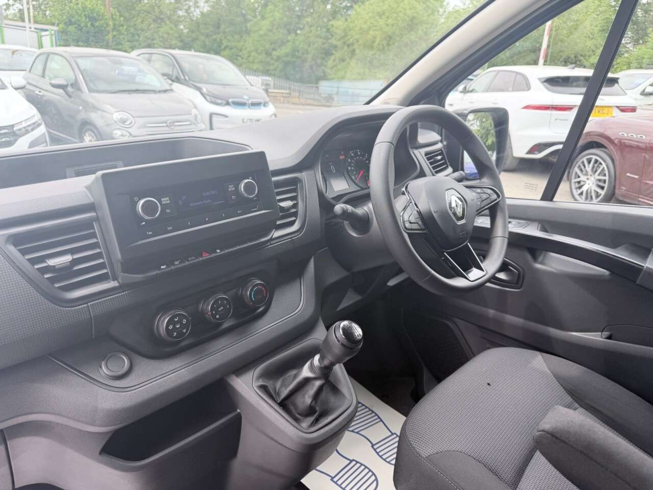 2022 RENAULT TRAFIC 2022 RENAULT TRAFIC