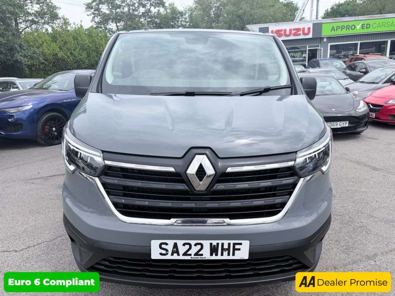A 2022 RENAULT TRAFIC Grey 2.0 dCi Blue SL28 Business van, 74,200 miles, Euro 6, ULEZ compliant, A 2022 RENAULT TRAFIC Grey 2.0 dCi Blue SL28 Business van, 74,200 miles, Euro 6, ULEZ compliant,