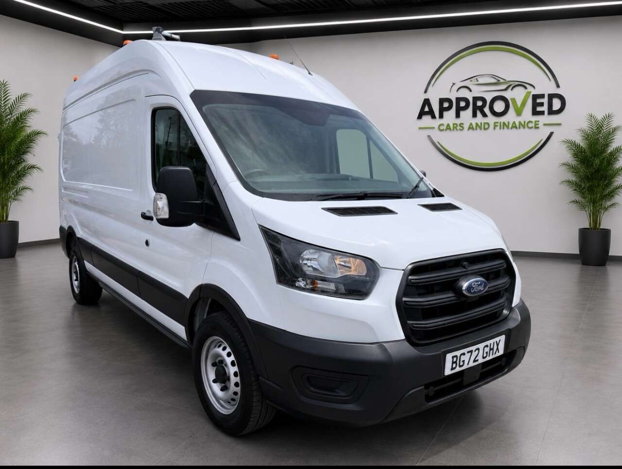 A 2022 FORD TRANSIT White 2.0 350 EcoBlue panel van, 64,700 miles, Euro 6, ULEZ compliant, 6-sp A 2022 FORD TRANSIT White 2.0 350 EcoBlue panel van, 64,700 miles, Euro 6, ULEZ compliant, 6-sp