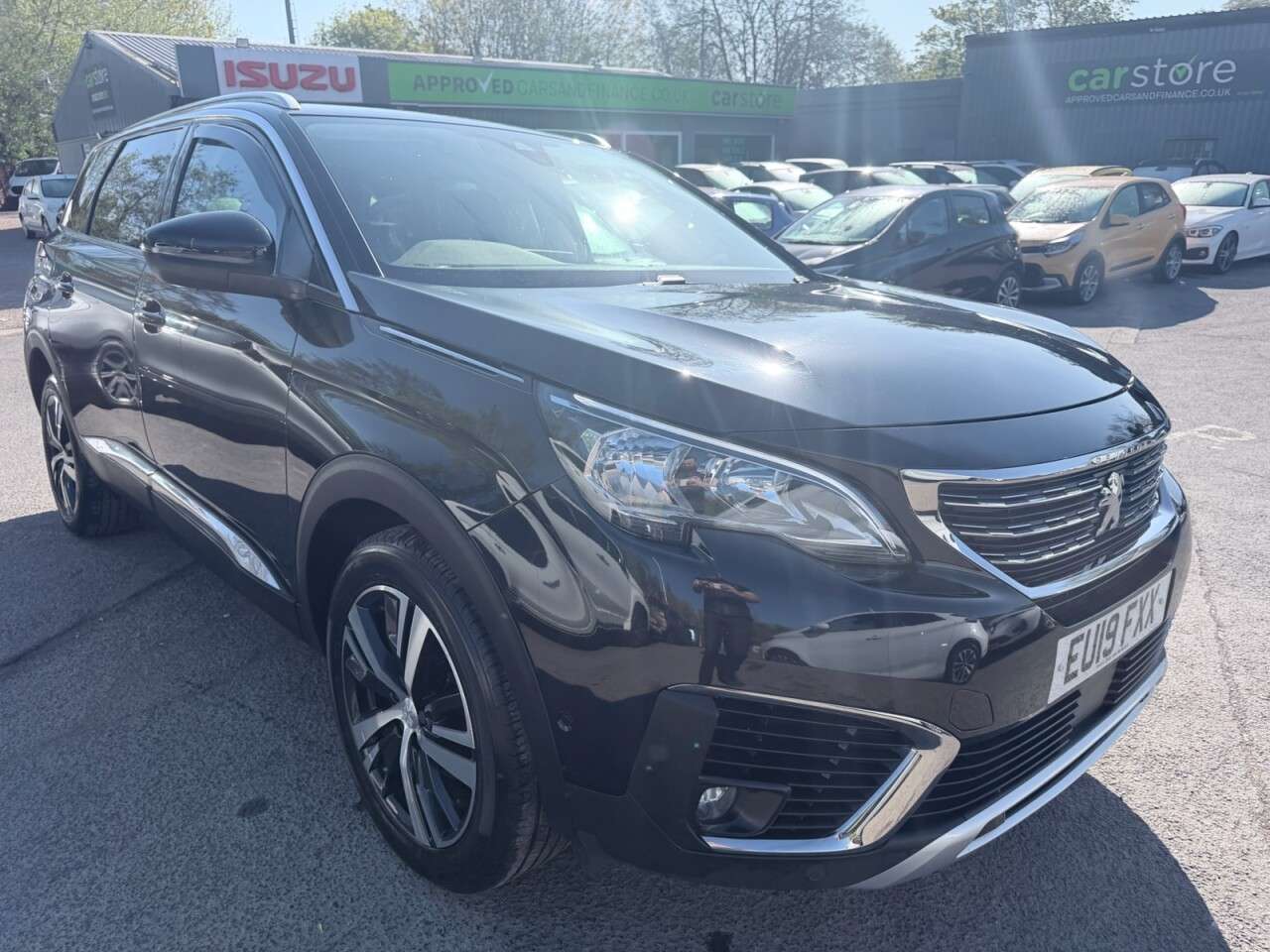 A 2019 PEUGEOT 5008 Black 1.2 PureTech Allure SUV, 45,700 miles, Euro 6, Automatic, 7 Seats, Sa A 2019 PEUGEOT 5008 Black 1.2 PureTech Allure SUV, 45,700 miles, Euro 6, Automatic, 7 Seats, Sa