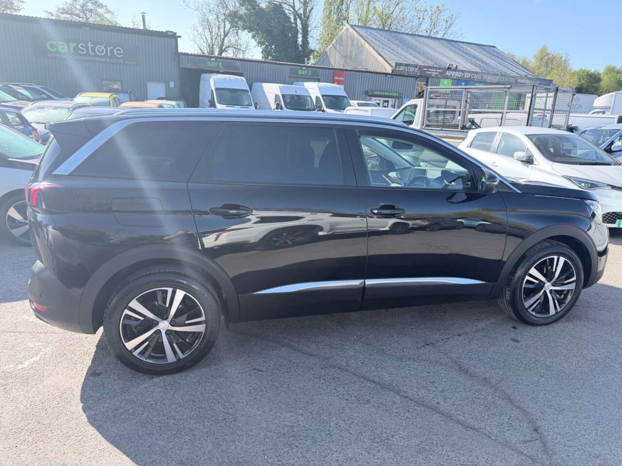 2019 PEUGEOT 5008 2019 PEUGEOT 5008