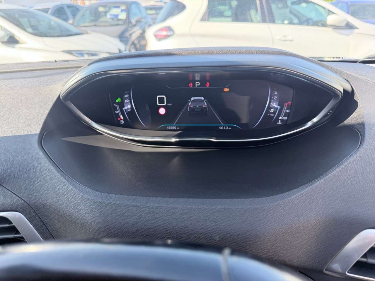 2019 PEUGEOT 5008 2019 PEUGEOT 5008