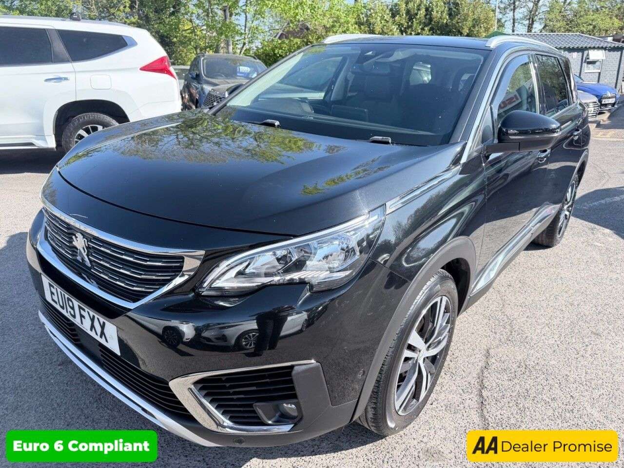 2019 PEUGEOT 5008 2019 PEUGEOT 5008