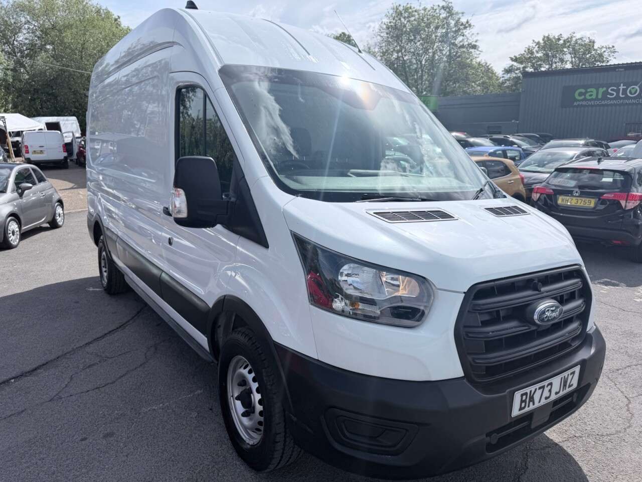 A 2023 FORD TRANSIT White 2.0 350 EcoBlue panel van, 44,000 miles, Euro 6, ULEZ compliant, 6-Sp A 2023 FORD TRANSIT White 2.0 350 EcoBlue panel van, 44,000 miles, Euro 6, ULEZ compliant, 6-Sp