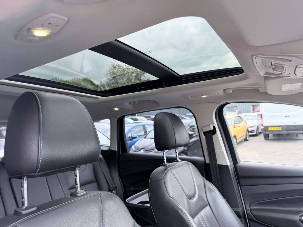 2015 FORD KUGA 2015 FORD KUGA