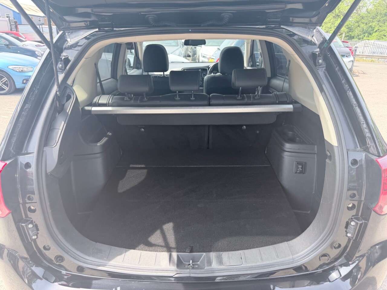 2017 MITSUBISHI OUTLANDER 2017 MITSUBISHI OUTLANDER