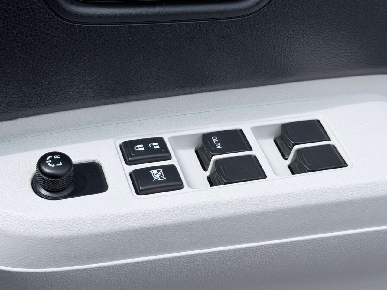 2018 SUZUKI IGNIS 2018 SUZUKI IGNIS
