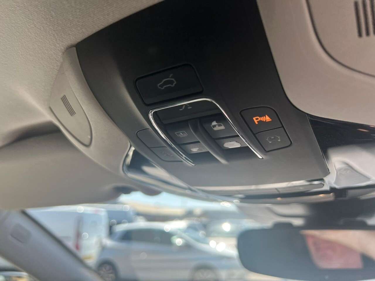2017 MASERATI LEVANTE 2017 MASERATI LEVANTE