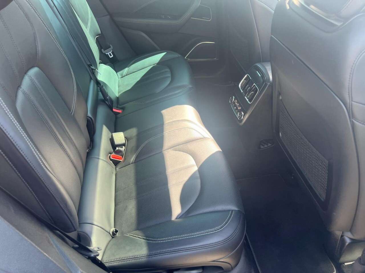 2017 MASERATI LEVANTE 2017 MASERATI LEVANTE