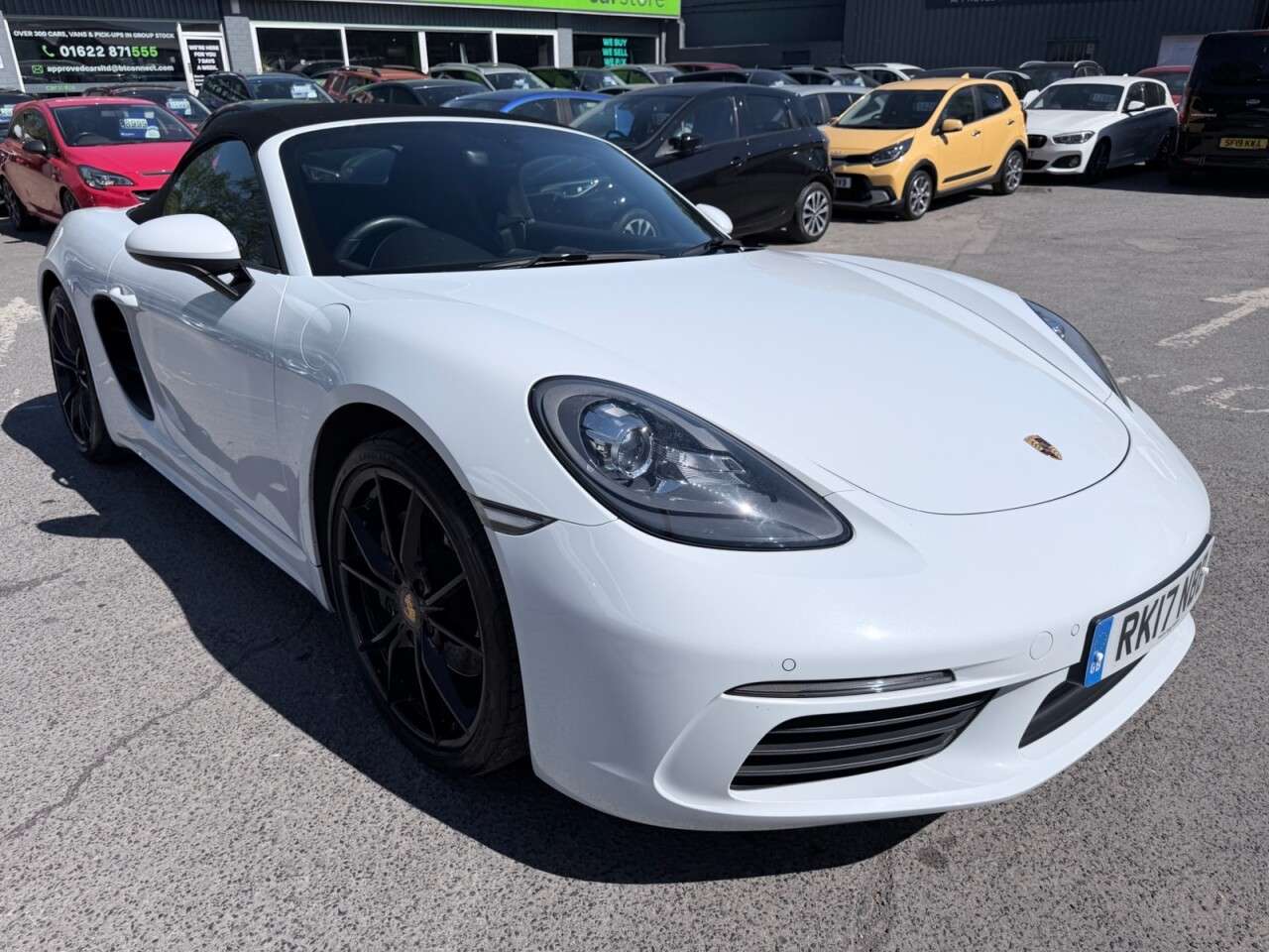 A 2017 PORSCHE 718 BOXSTER White 2.0T convertible, 23,380 miles, Euro 6, ULEZ compliant, Automatic PDK A 2017 PORSCHE 718 BOXSTER White 2.0T convertible, 23,380 miles, Euro 6, ULEZ compliant, Automatic PDK