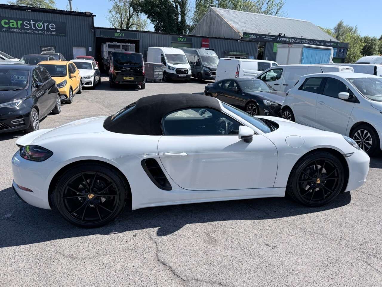 2017 PORSCHE 718 BOXSTER 2017 PORSCHE 718 BOXSTER