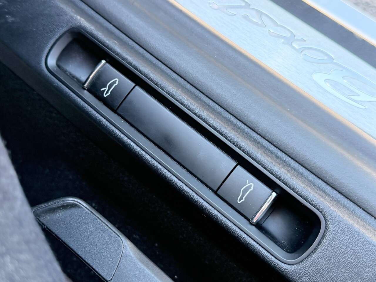 2017 PORSCHE 718 BOXSTER 2017 PORSCHE 718 BOXSTER