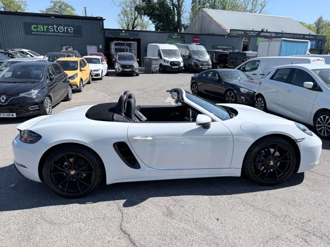 2017 PORSCHE 718 BOXSTER 2017 PORSCHE 718 BOXSTER