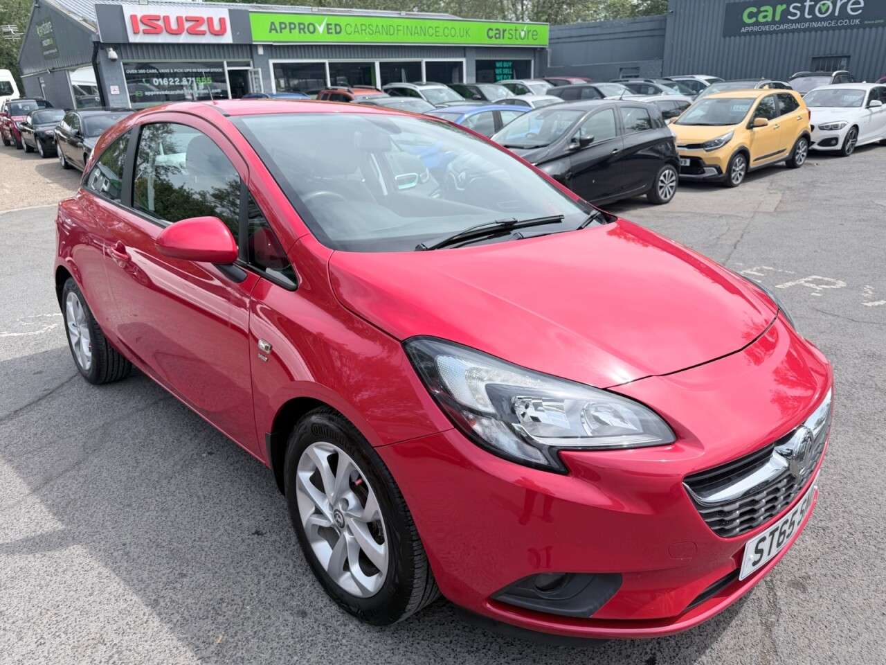A 2015 VAUXHALL CORSA 1.4i ecoFLEX Energy hatchback, 23,000 miles, Euro 6, ULEZ compliant, 5-Spee A 2015 VAUXHALL CORSA 1.4i ecoFLEX Energy hatchback, 23,000 miles, Euro 6, ULEZ compliant, 5-Spee