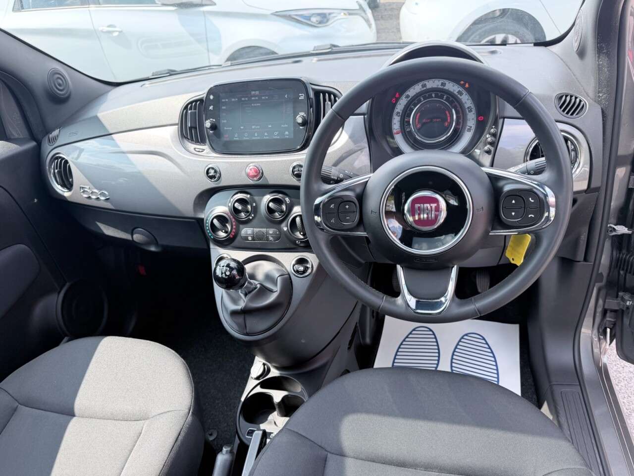 2023 FIAT 500 2023 FIAT 500
