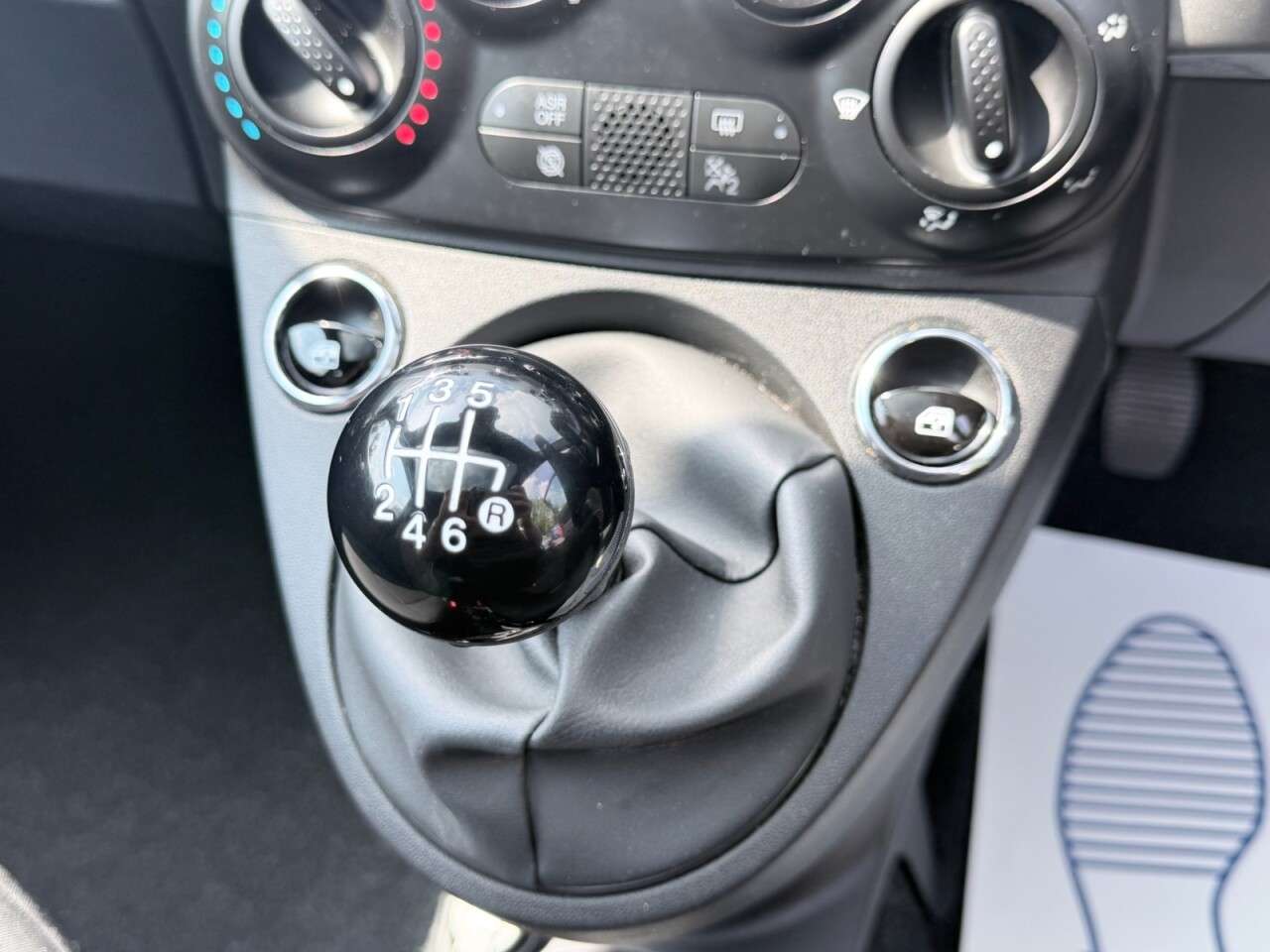 2023 FIAT 500 2023 FIAT 500