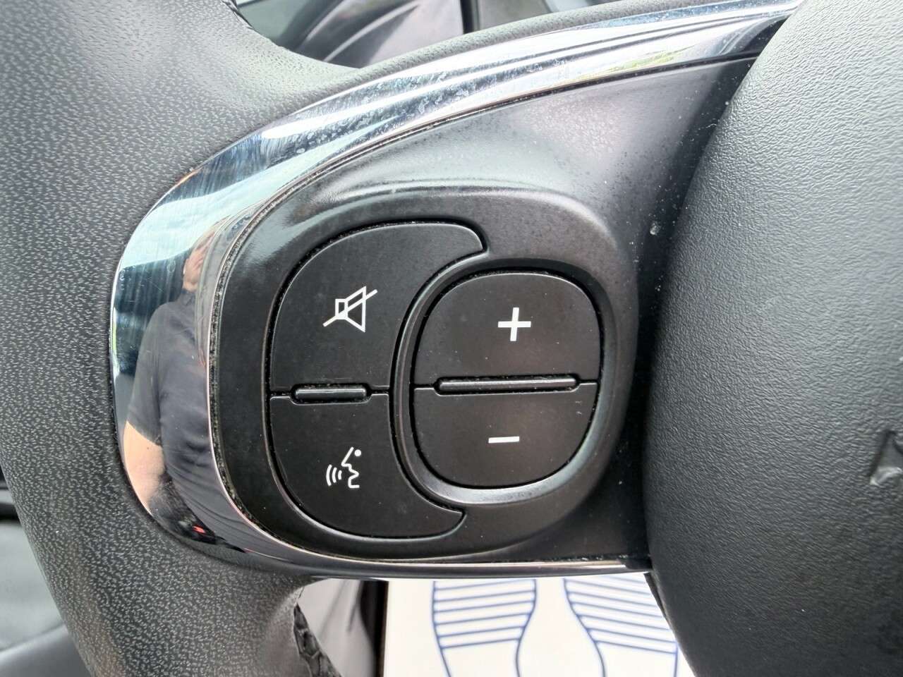 2023 FIAT 500 2023 FIAT 500
