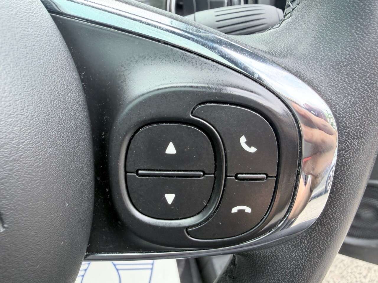 2023 FIAT 500 2023 FIAT 500