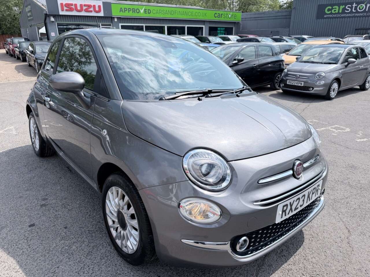 A 2023 FIAT 500 Grey 1.0 MHEV hatchback, 42,442 miles, Euro 6, ULEZ compliant, 6-speed manu A 2023 FIAT 500 Grey 1.0 MHEV hatchback, 42,442 miles, Euro 6, ULEZ compliant, 6-speed manu