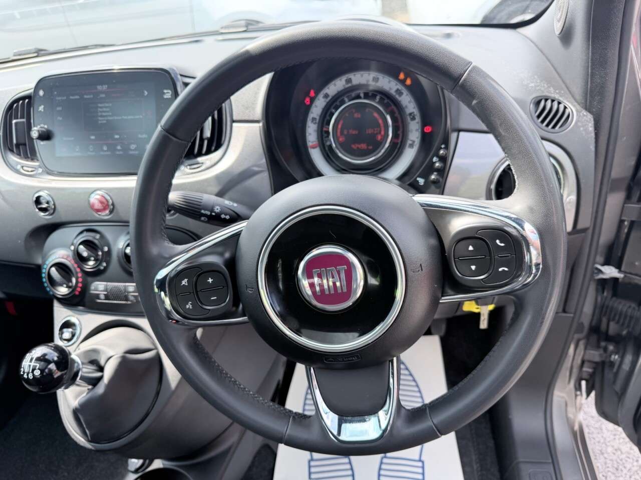 2023 FIAT 500 2023 FIAT 500
