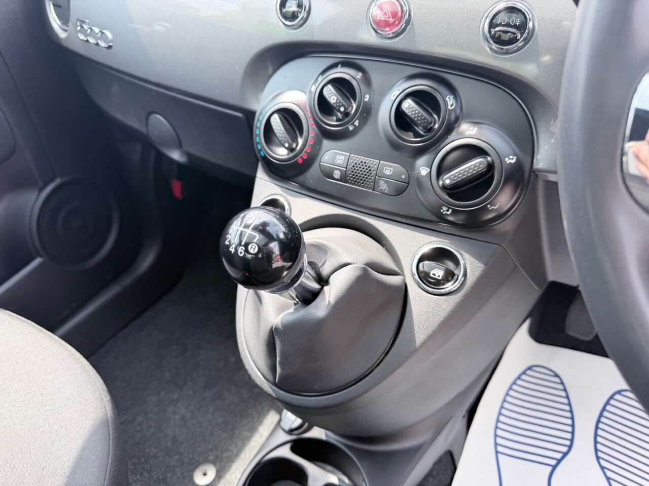 2023 FIAT 500 2023 FIAT 500