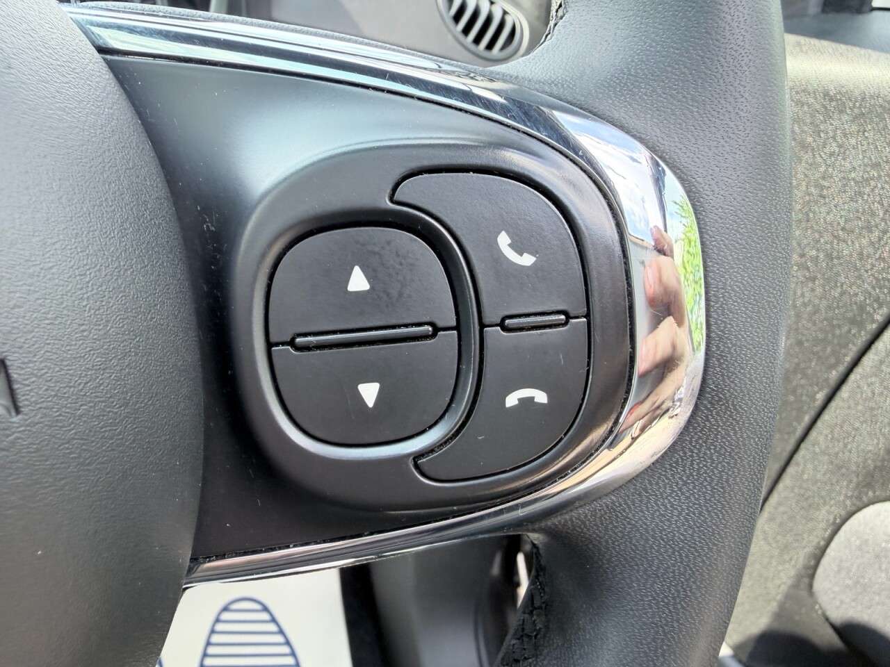 2023 FIAT 500 2023 FIAT 500